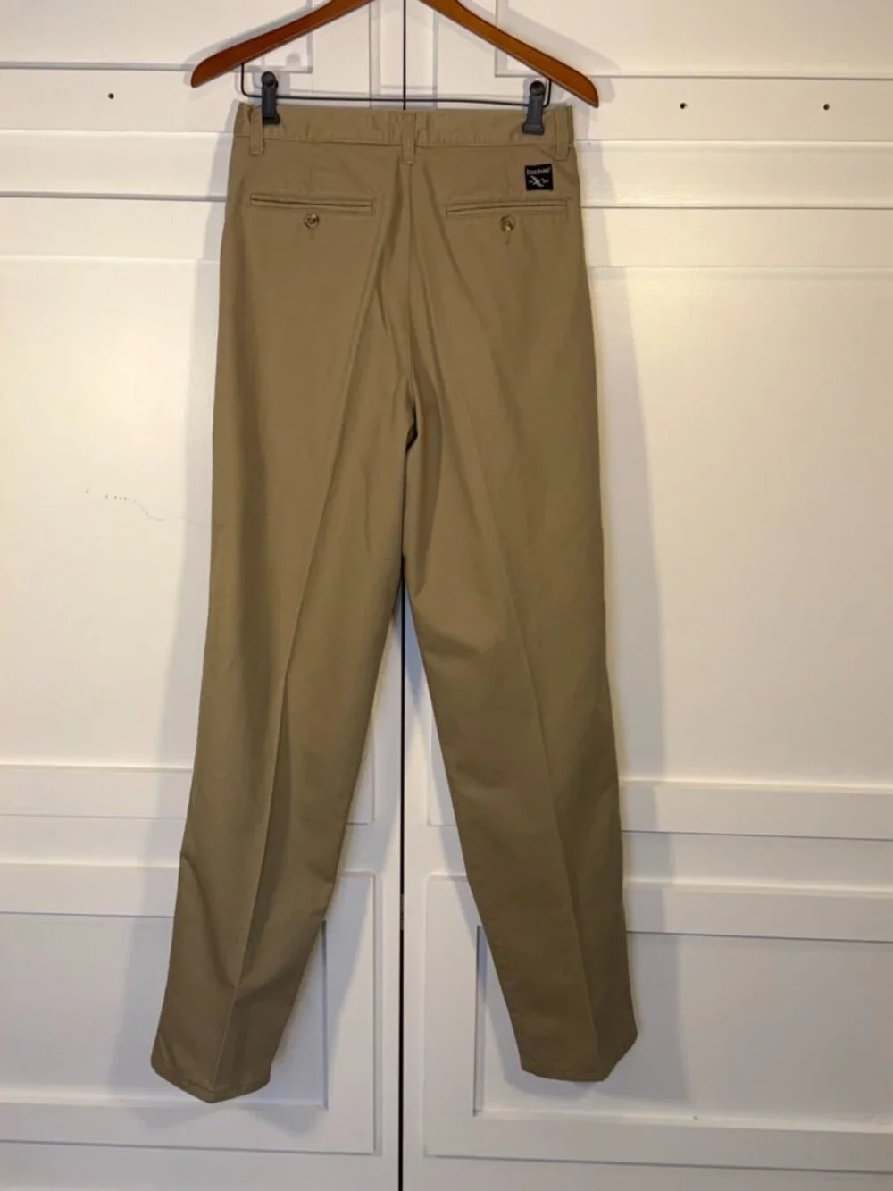 Eddie Bauer Khaki Chinos Size 31